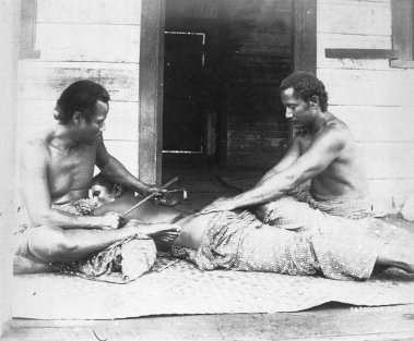 Tufuga ta tatau tattoo master